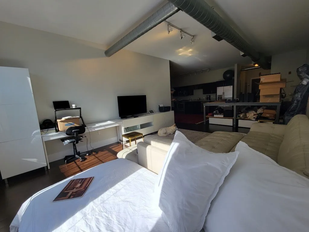 154 West 2nd St, South Boston