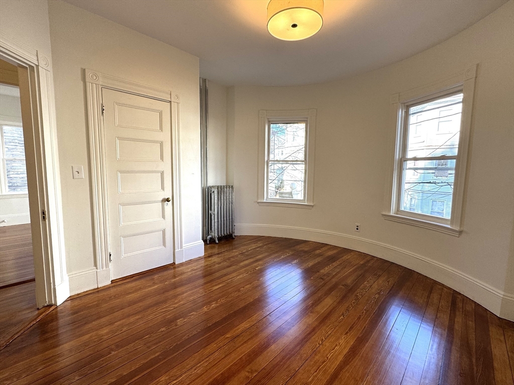 11 East Milton Rd, Brookline