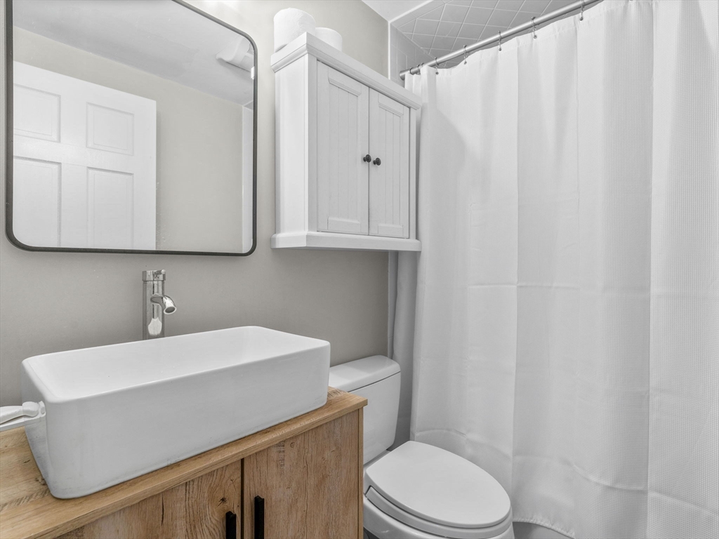 19 Greenwich Park, South End