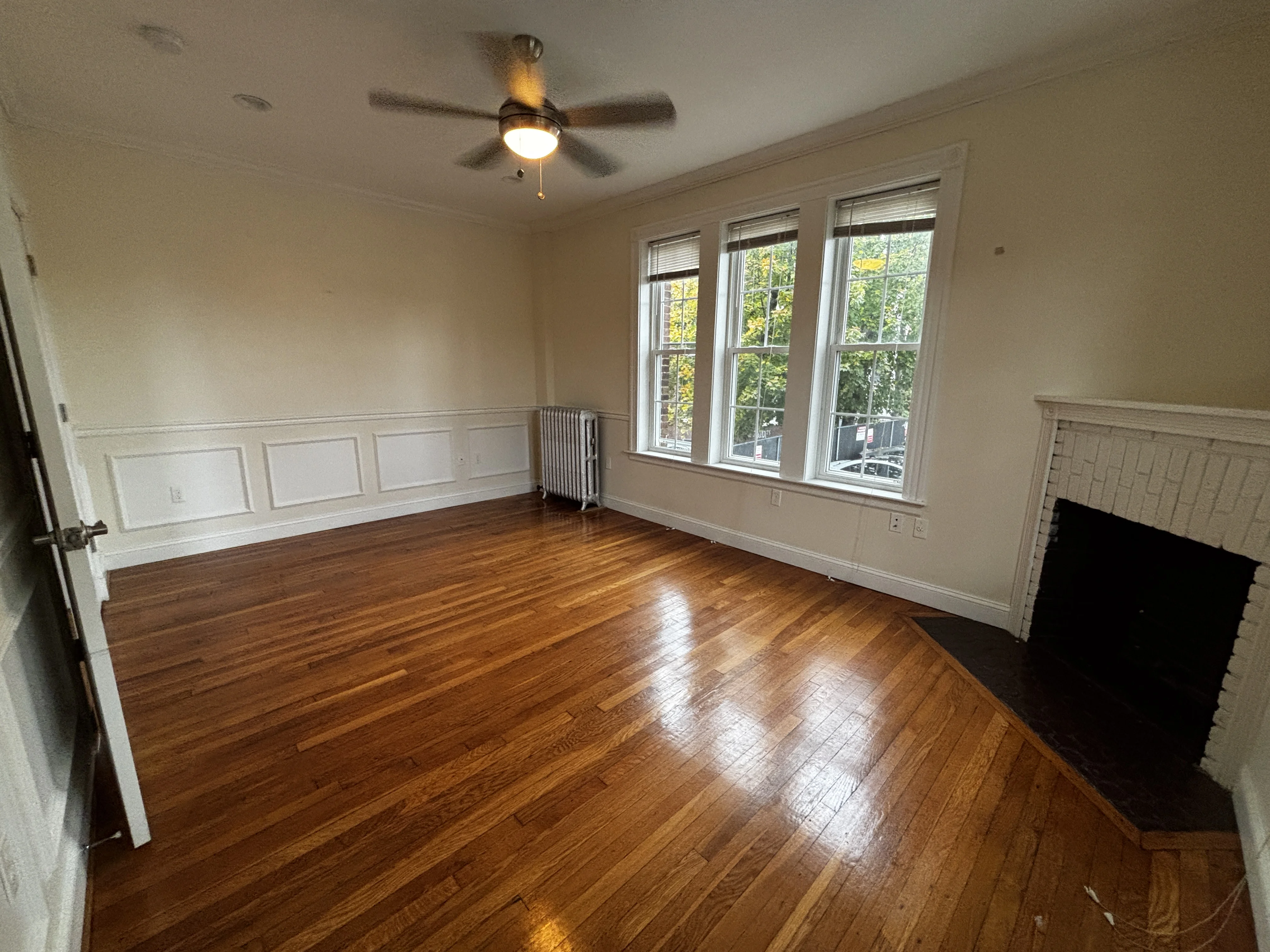 15 Glenville Ave, Allston