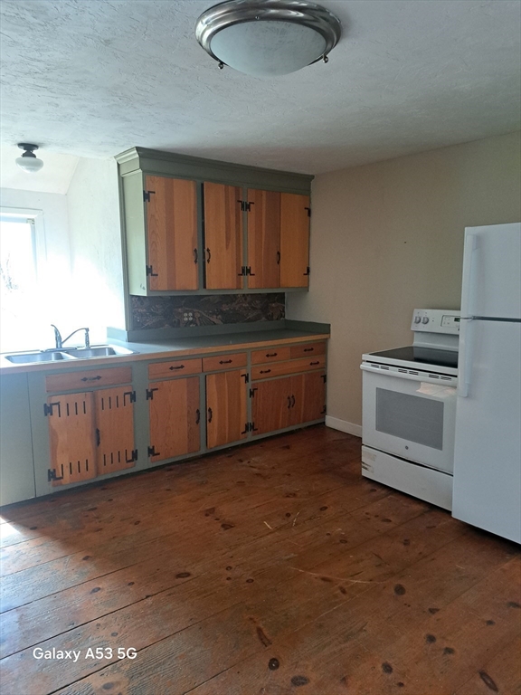 289 Richards Ave, Paxton