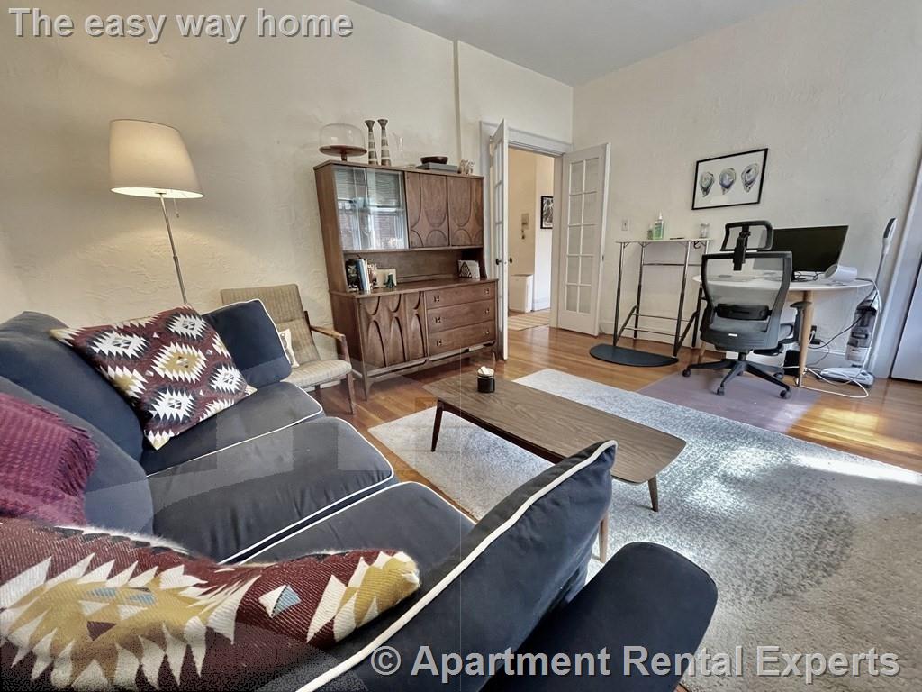 71 Martin St, Harvard Square