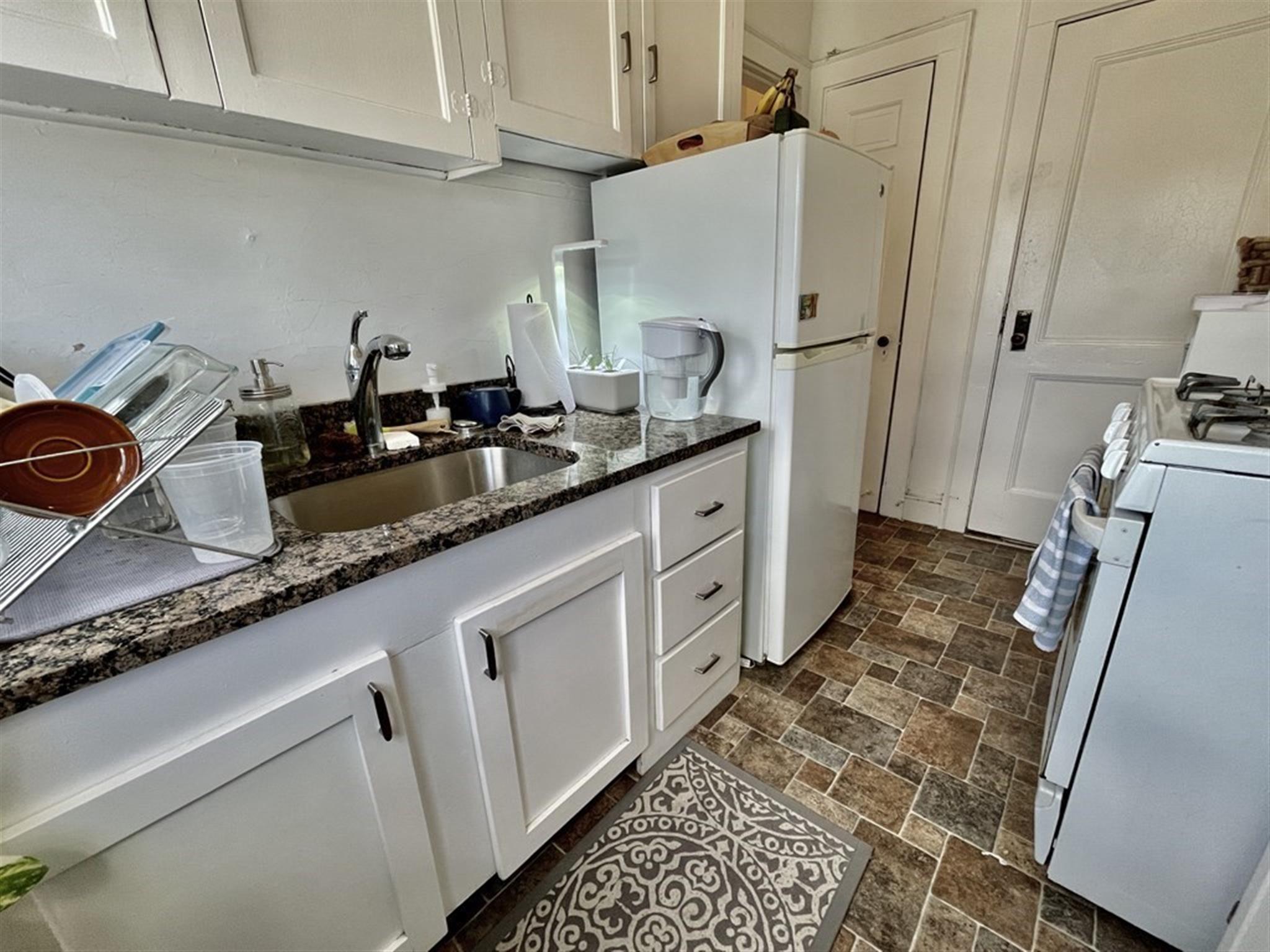 71 Martin St, Neighborhood Nine