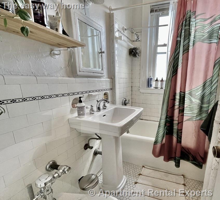 71 Martin St, Harvard Square