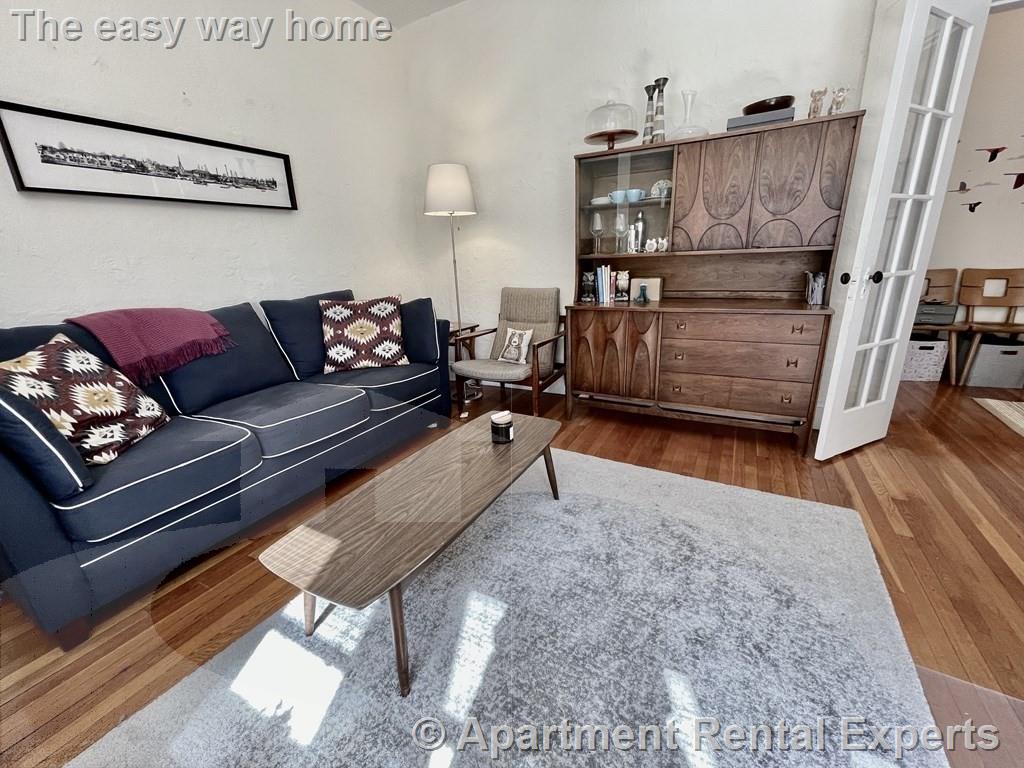 71 Martin St, Harvard Square