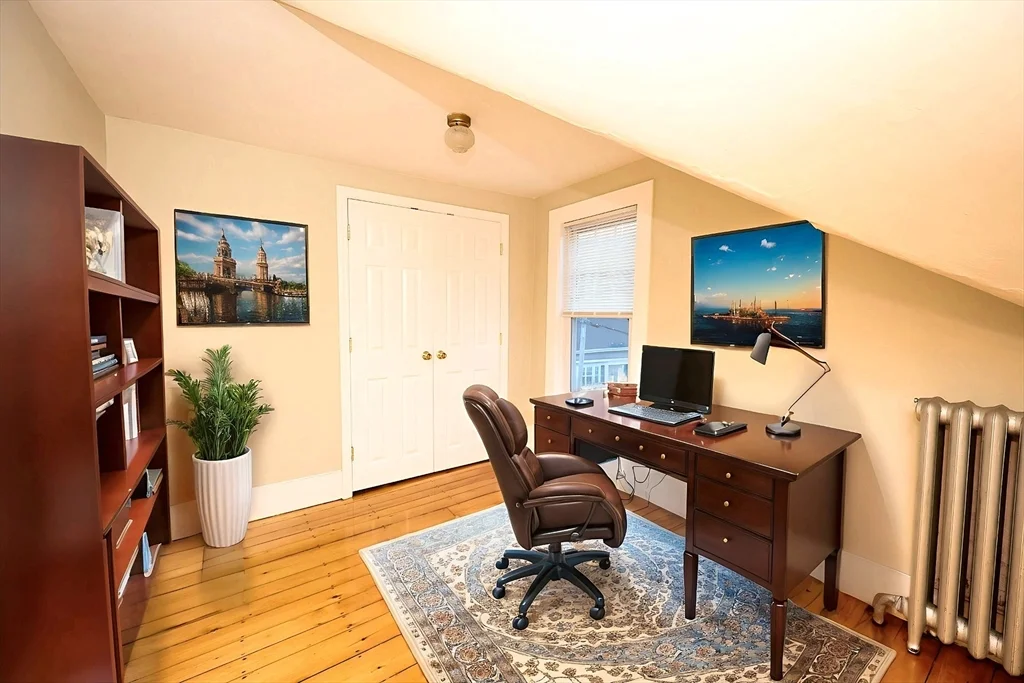 30 Sheppard Ave, Braintree