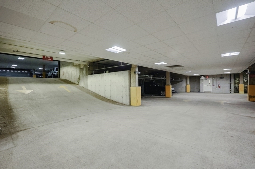 616 E 4th St, South Boston