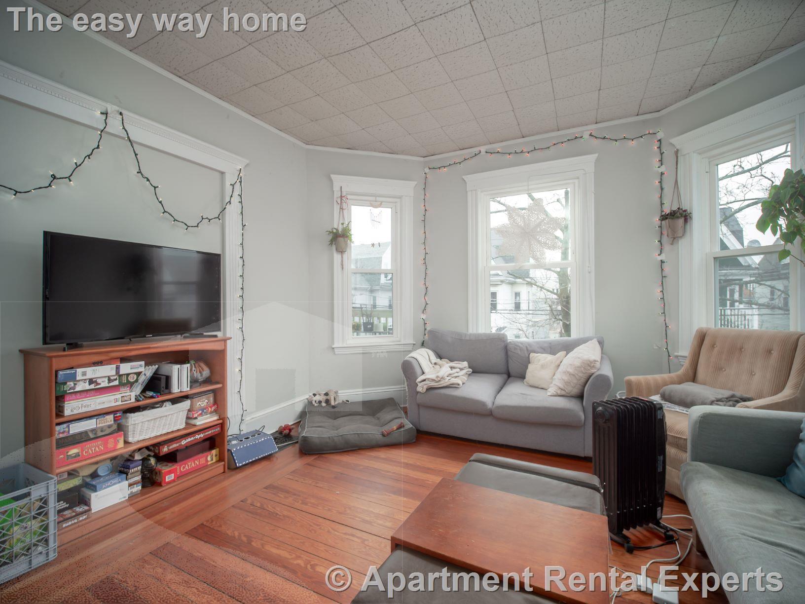 81 Bristol Rd, Powderhouse