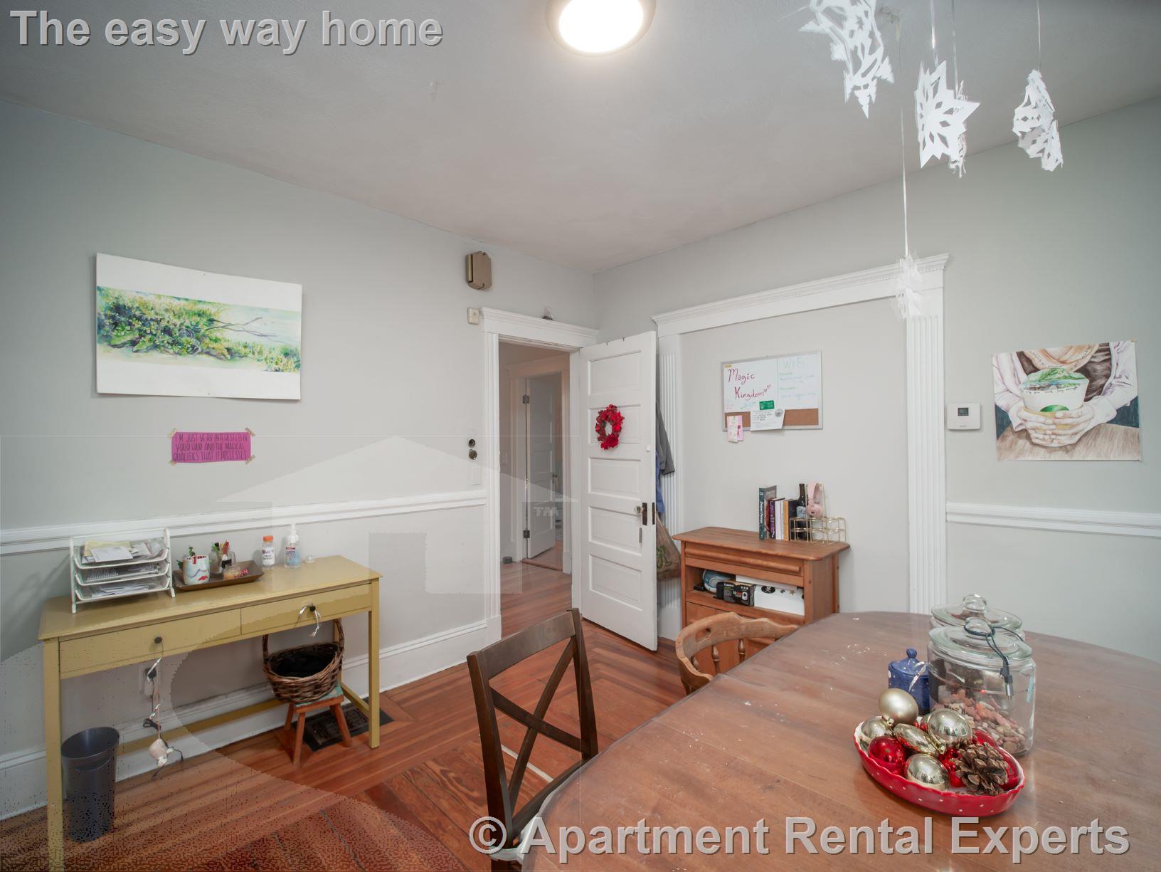 81 Bristol Rd, Powderhouse