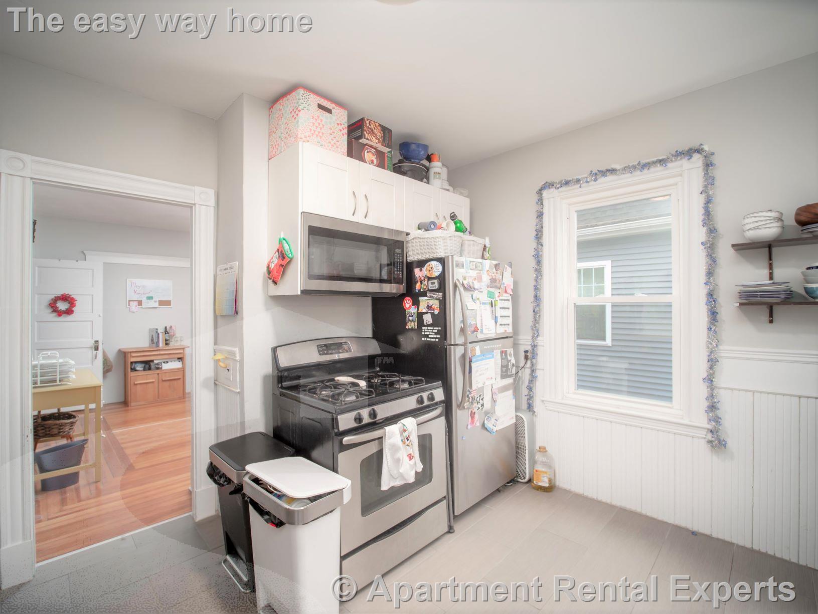 81 Bristol Rd, Powderhouse