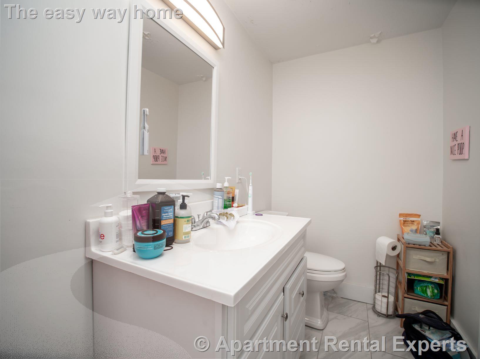 81 Bristol Rd, Powderhouse