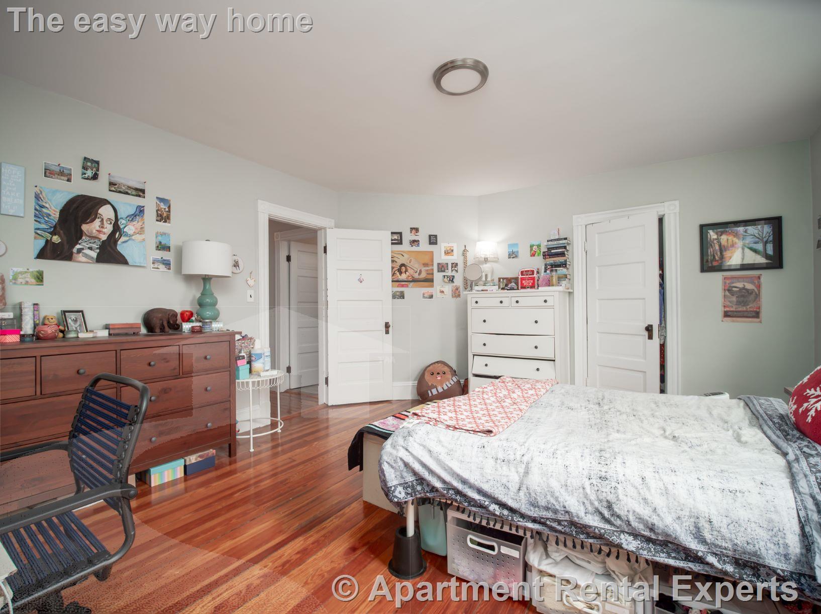 81 Bristol Rd, Powderhouse