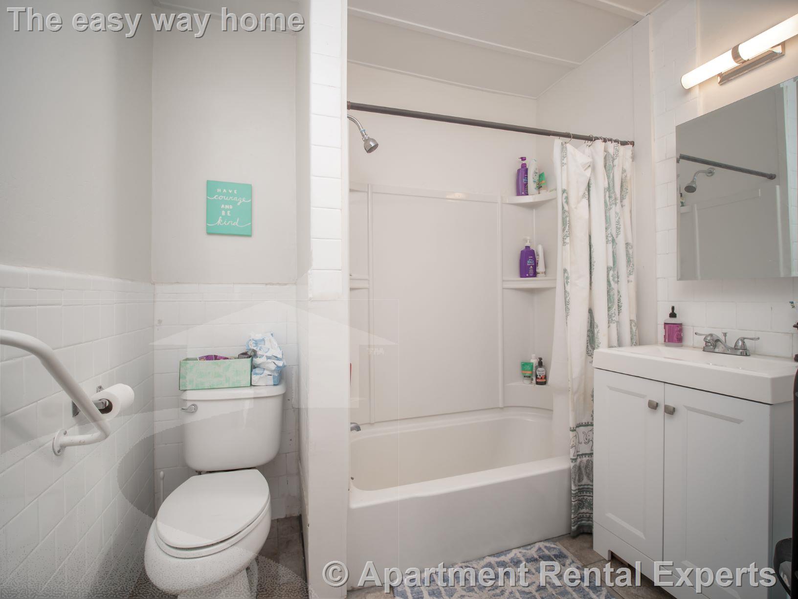 81 Bristol Rd, Powderhouse