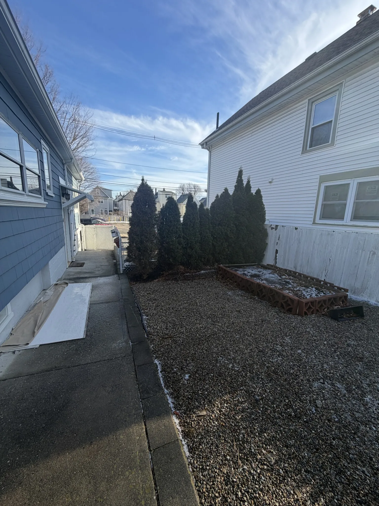 310 Lowell St, Magoun Square