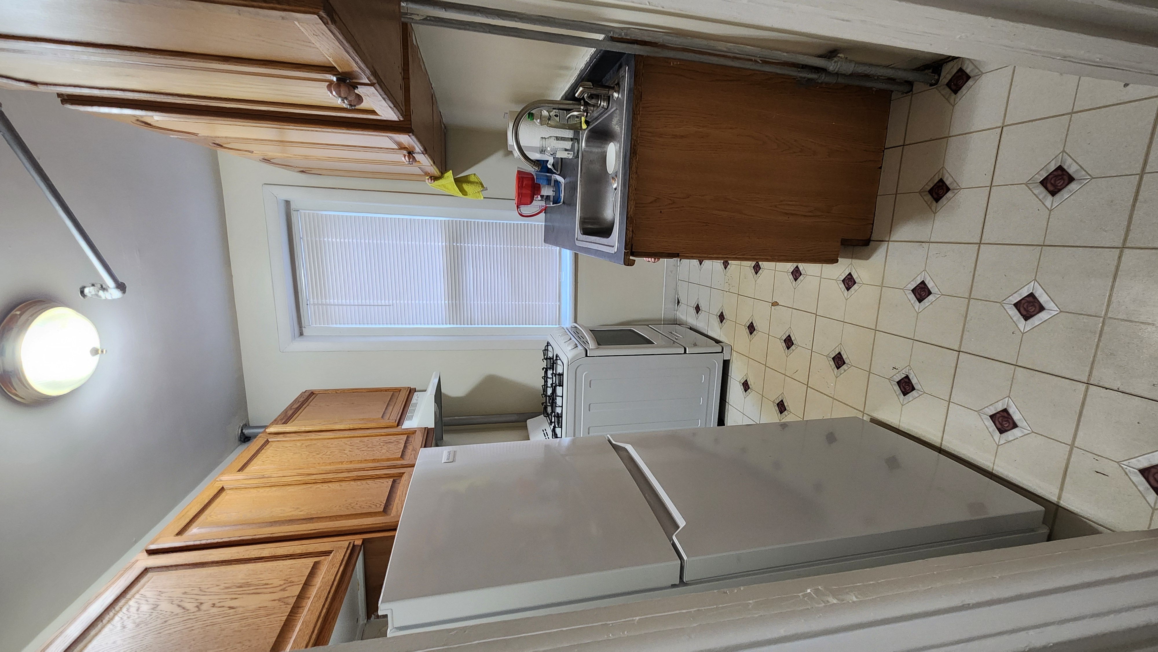 352 Riverway, Mission Hill