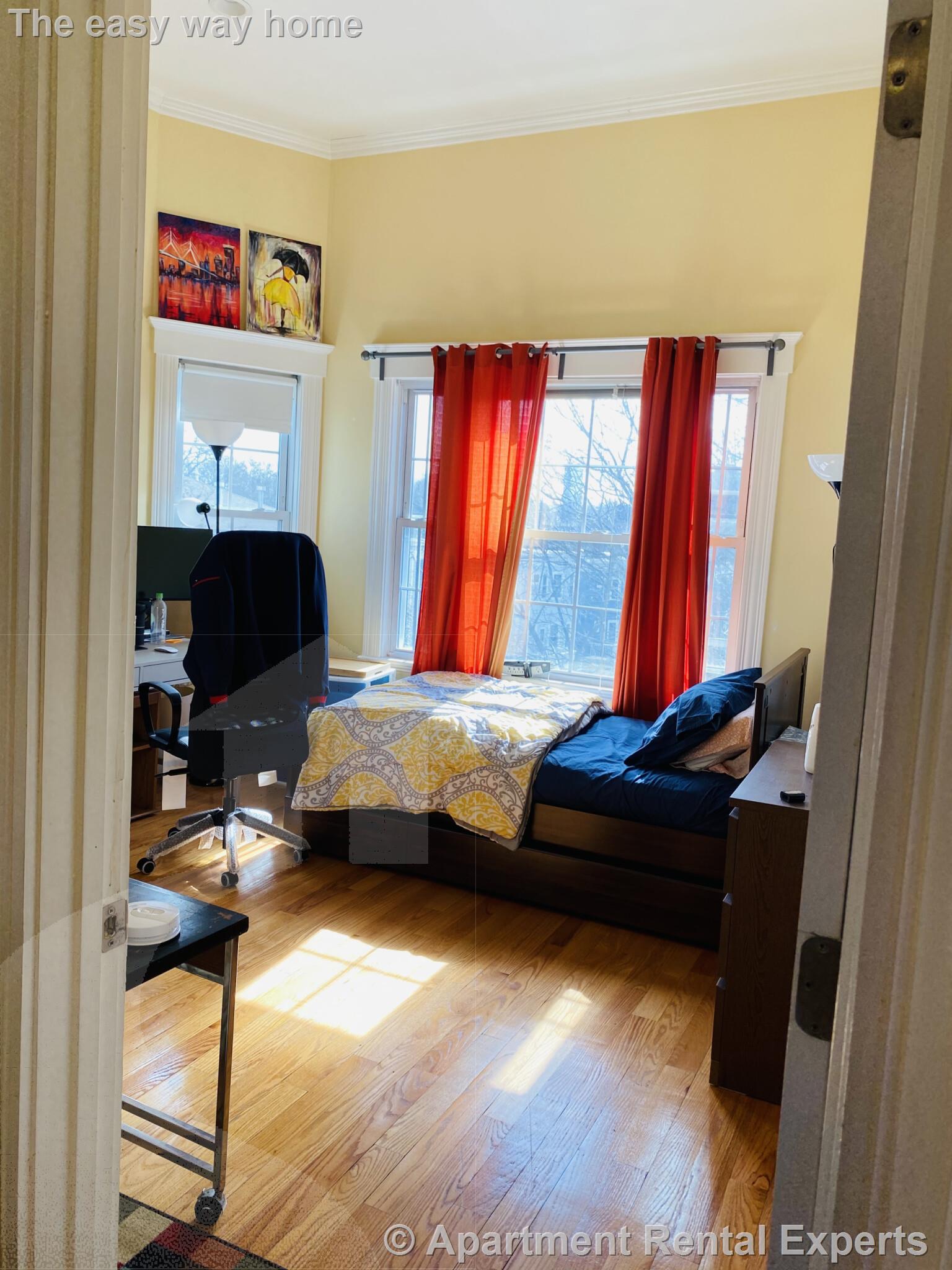 156 Magazine St, Cambridgeport