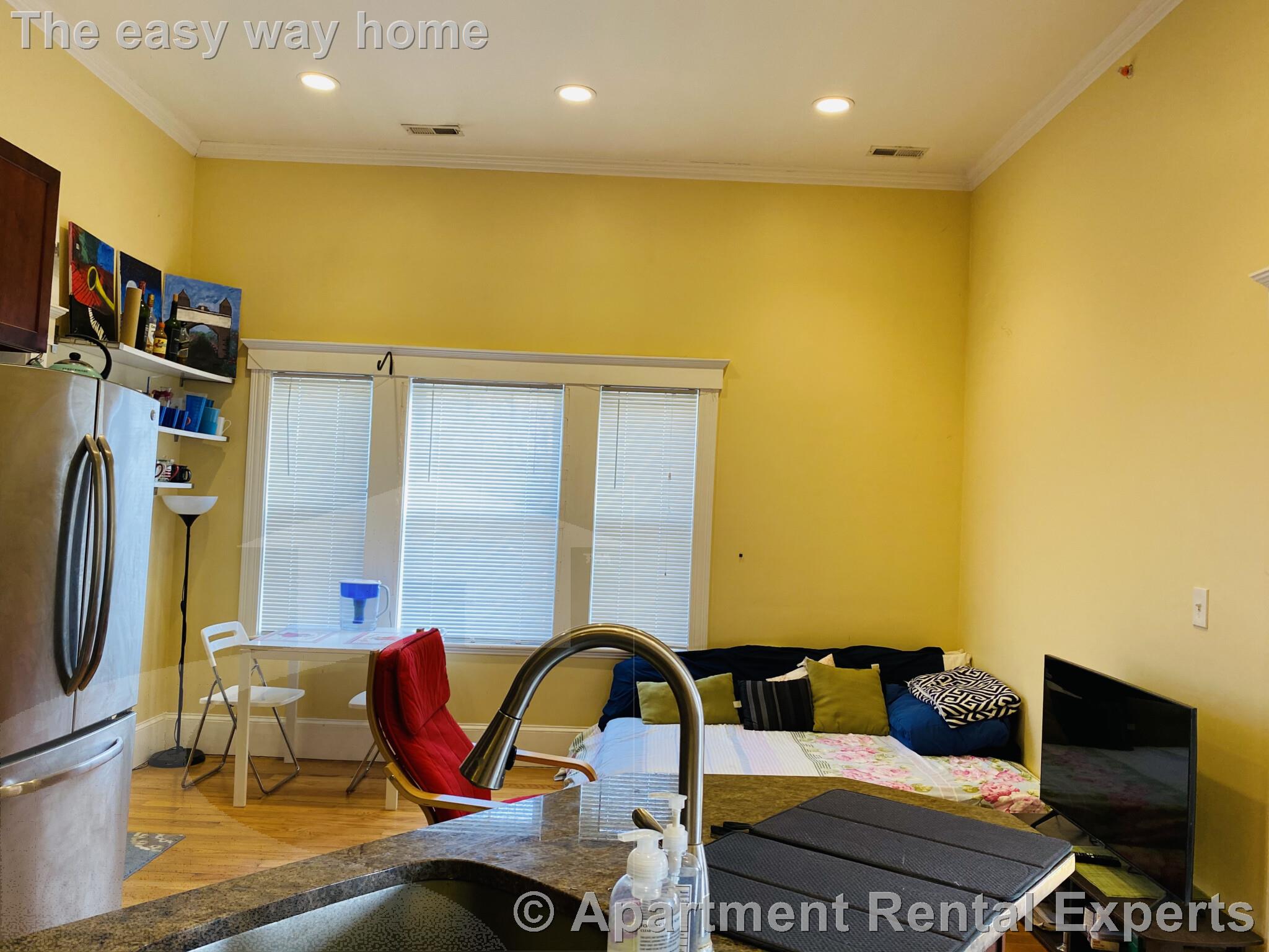 156 Magazine St, Cambridgeport