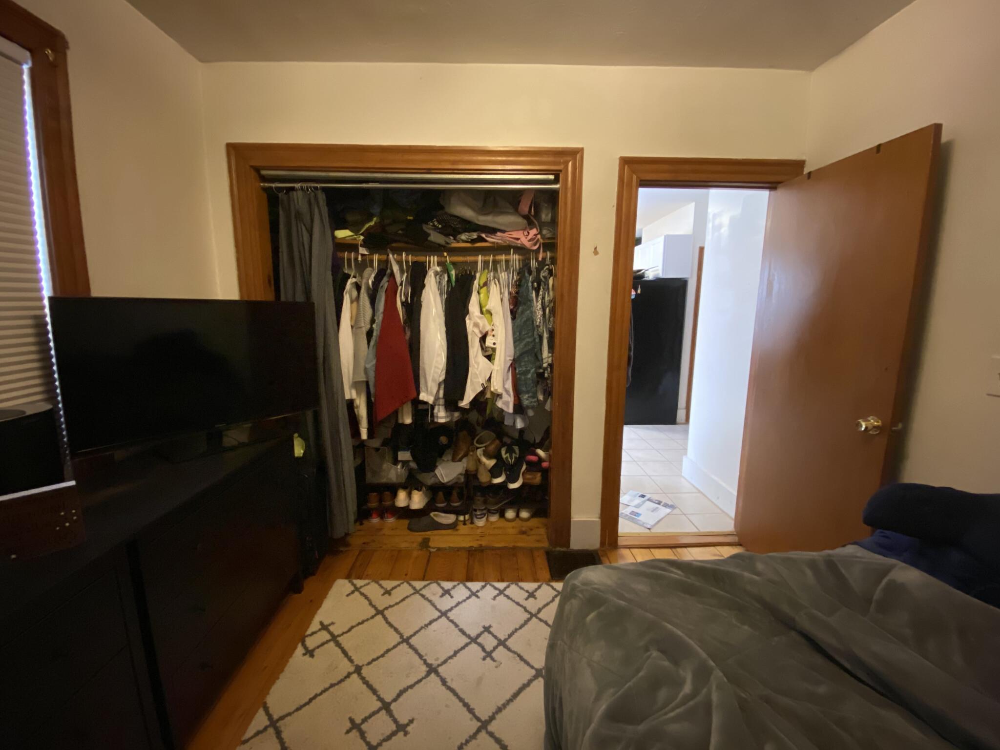 4 bed, 1 bath apartment for rent at 42 Jay St Unit 1, Central Square — photo 6 of 12