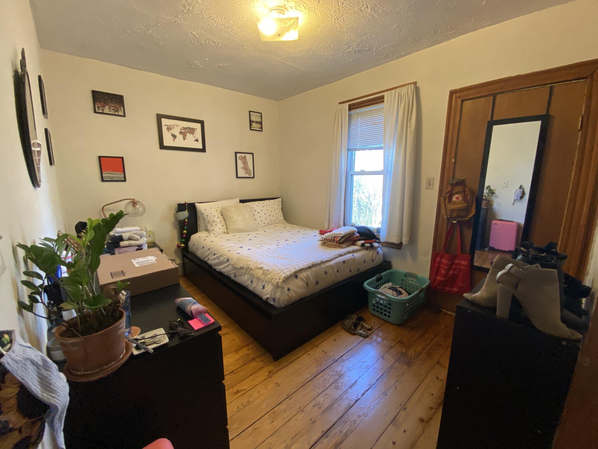 4 bed, 1 bath apartment for rent at 42 Jay St Unit 1, Central Square — photo 9 of 12
