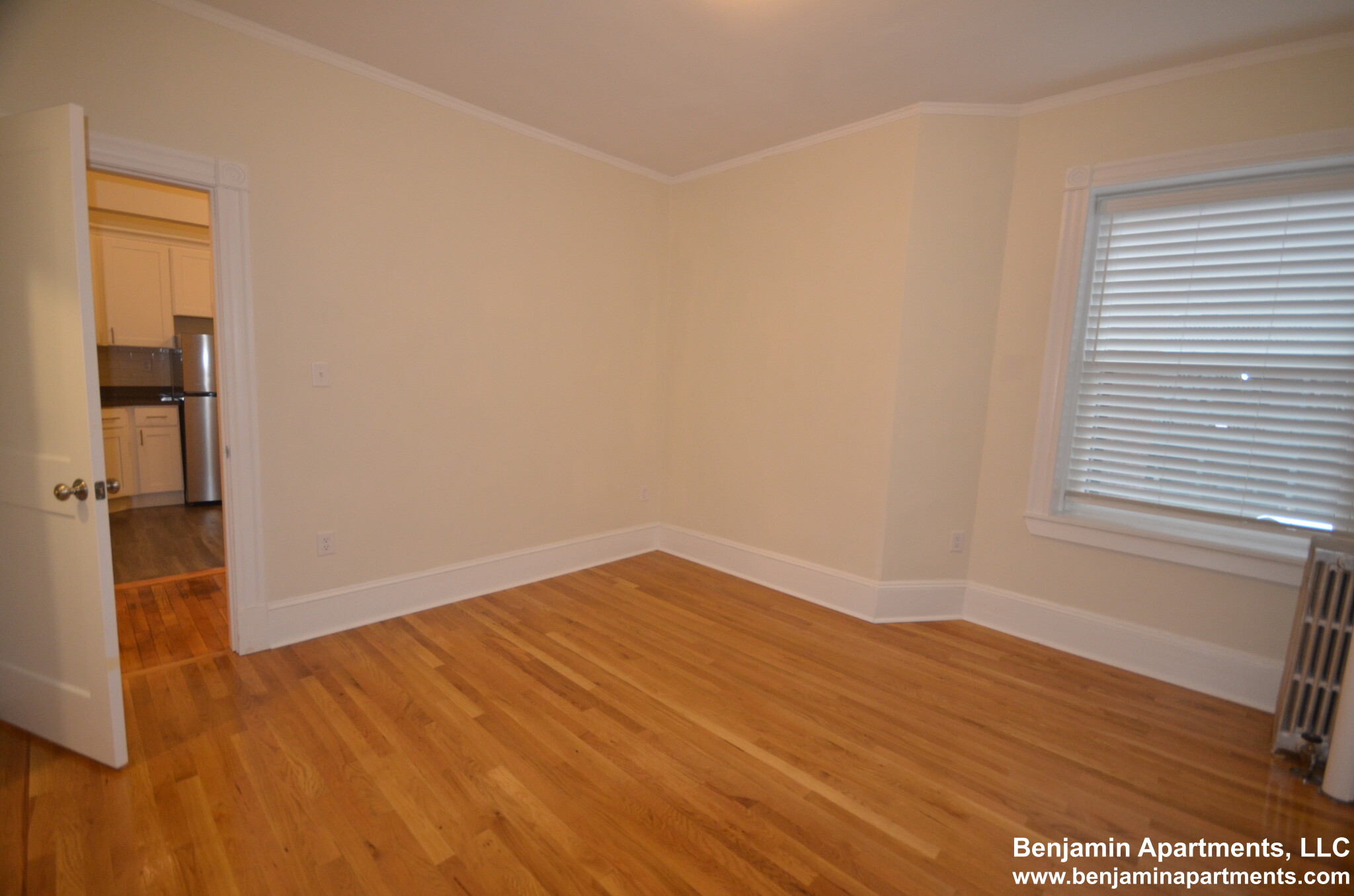 1595 Beacon St, Brookline