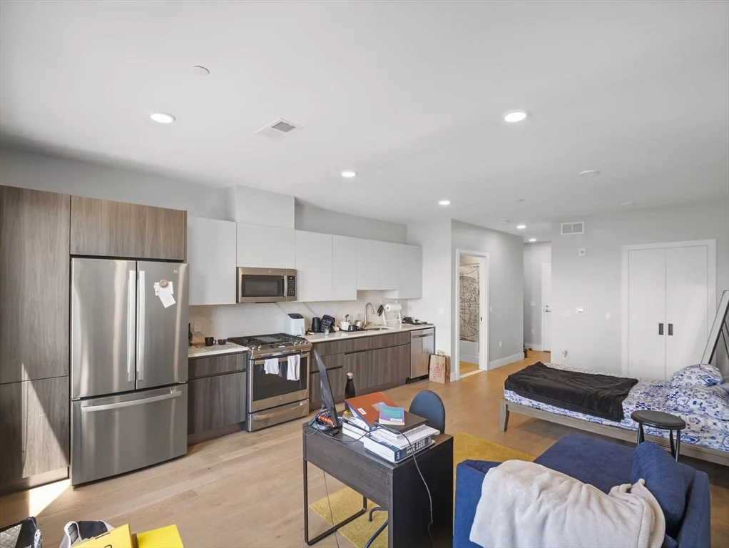 9 Central St, Somerville