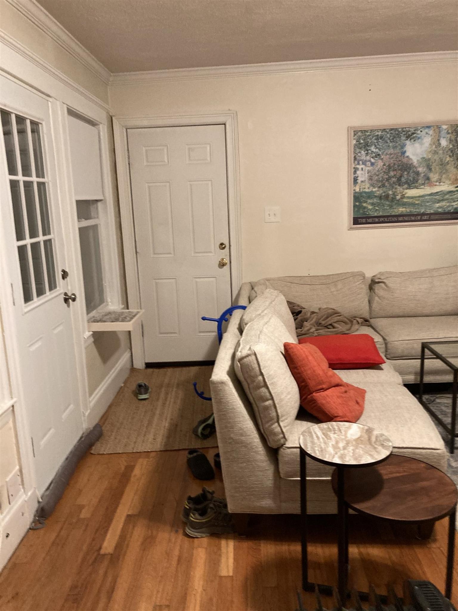 2.5 bed, 1 bath apartment for rent at 37 Edgar Ave Unit 3, Magoun Square — photo 9 of 20