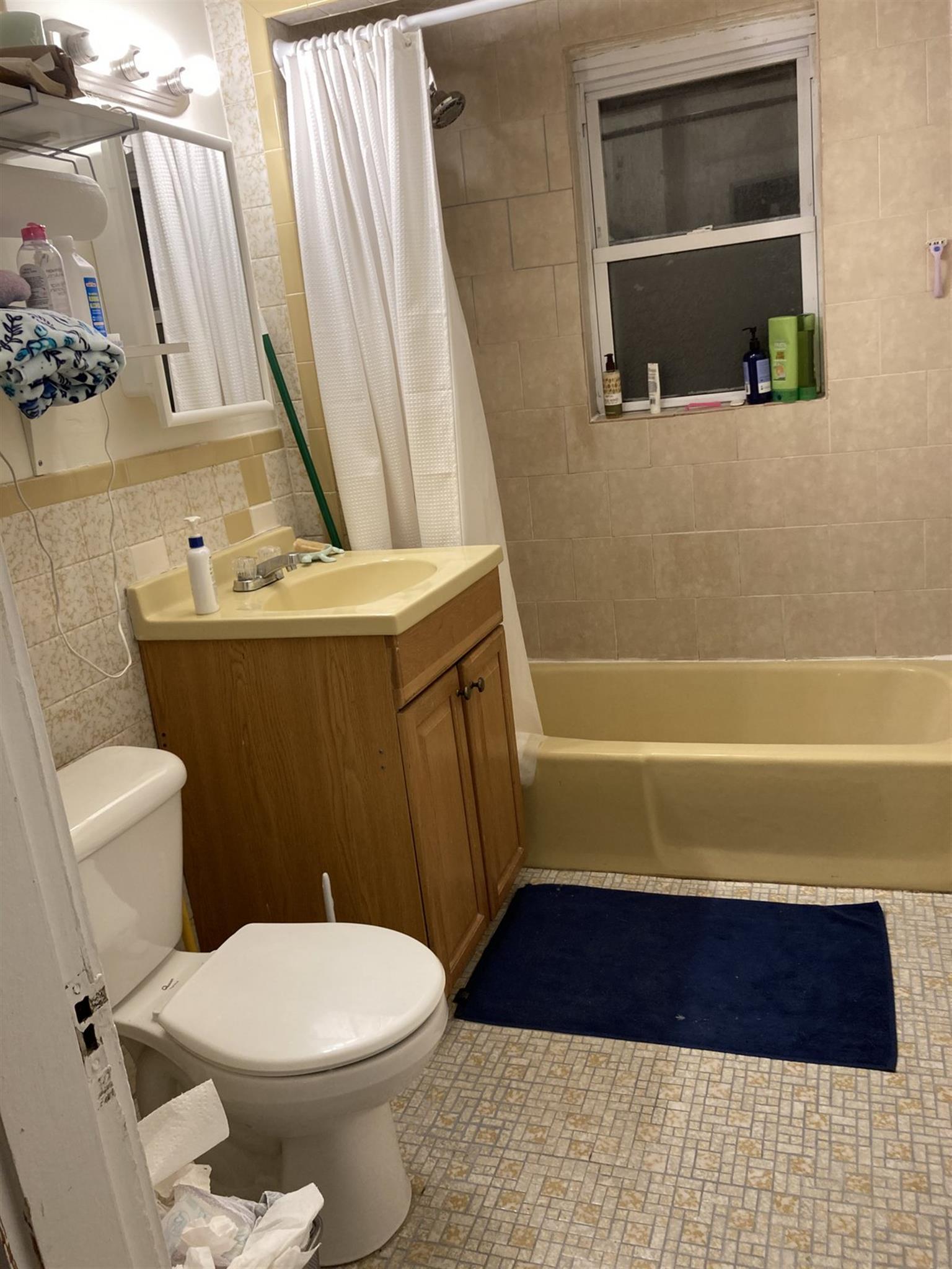 2.5 bed, 1 bath apartment for rent at 37 Edgar Ave Unit 3, Magoun Square — photo 15 of 20
