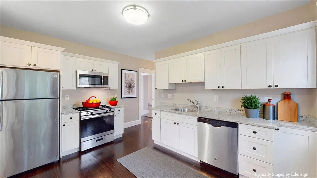 6 Ashmont Ct, Dorchester