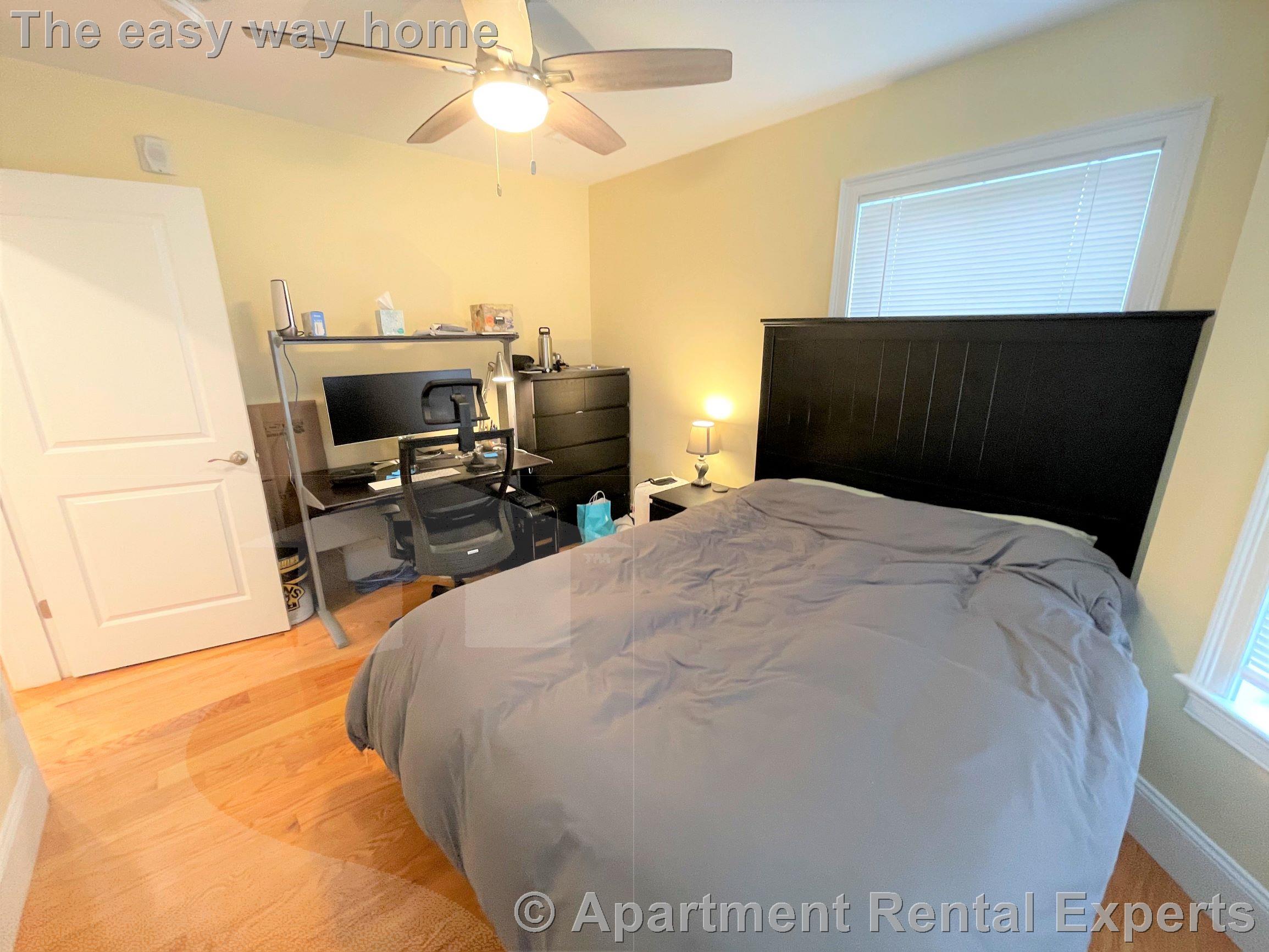 116-118 Holland St, Davis Square