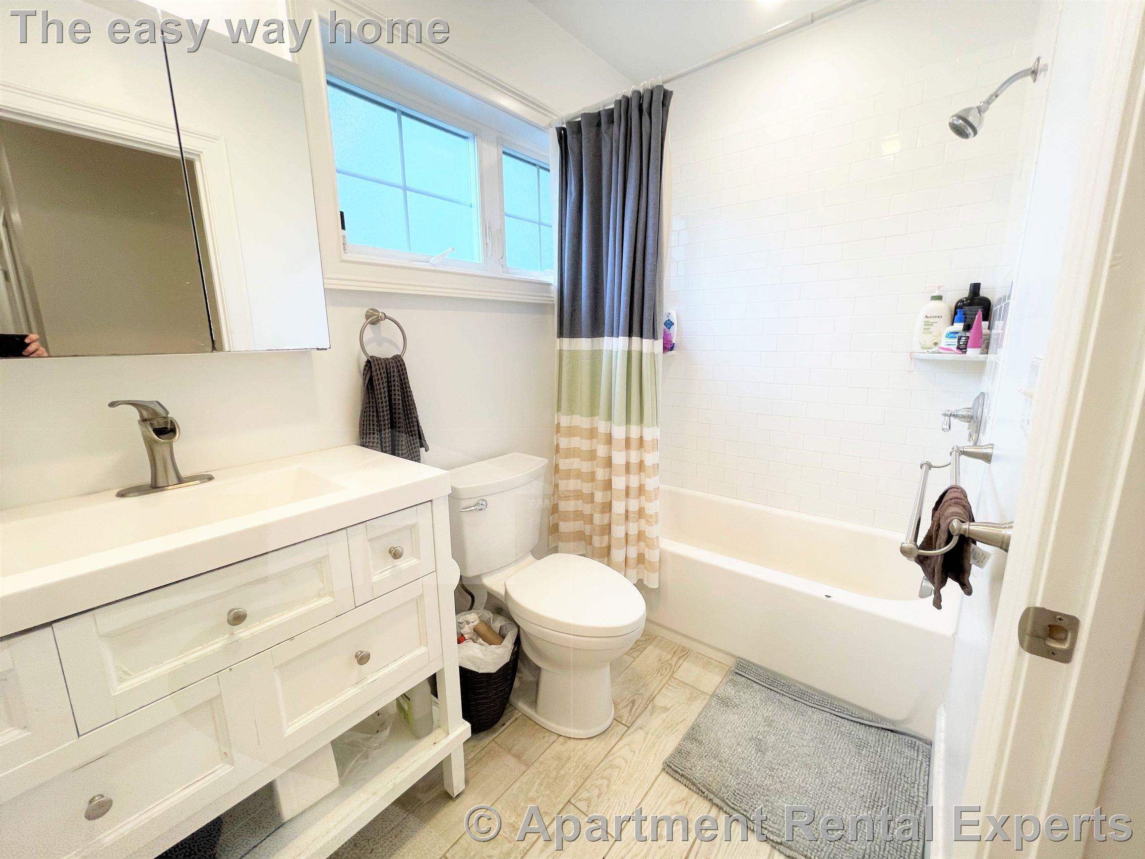 116-118 Holland St, Davis Square