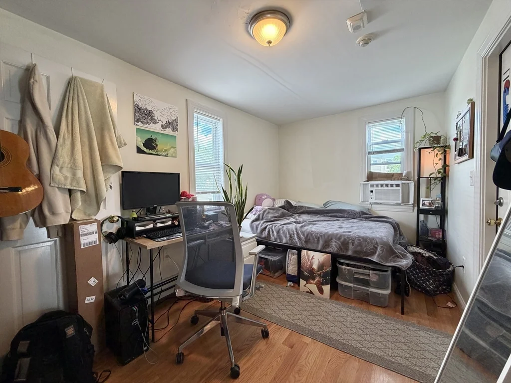303 Hurley St, East Cambridge