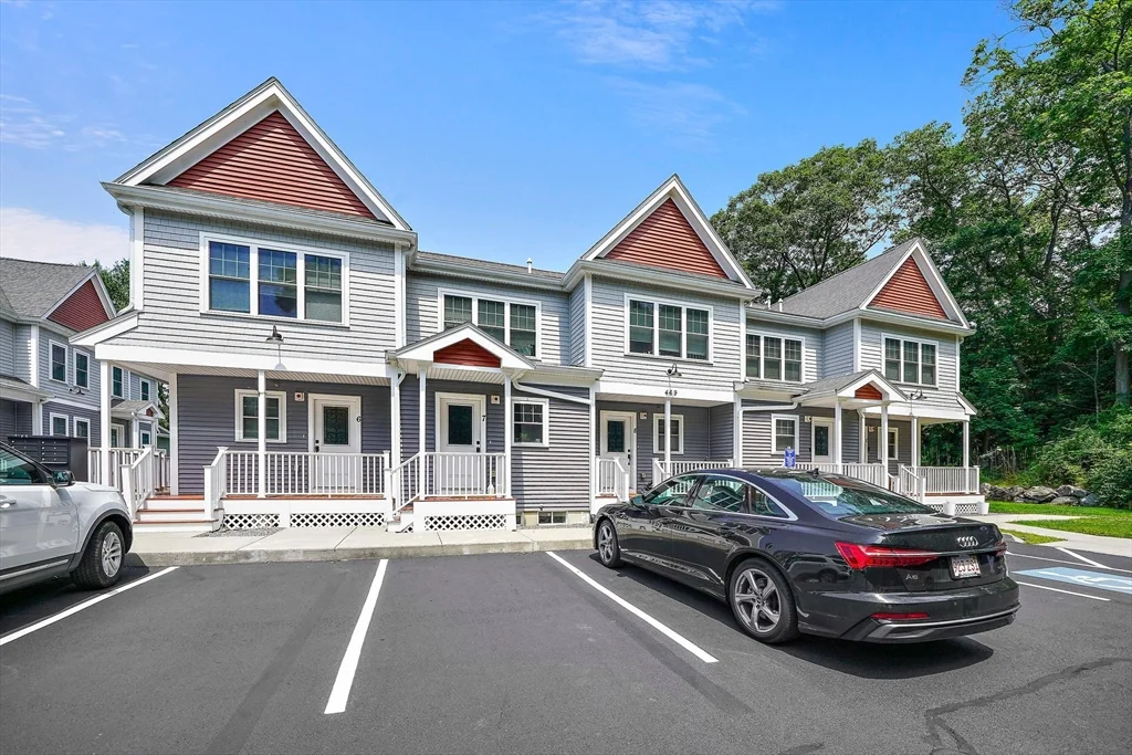 479 Sherman St, Canton