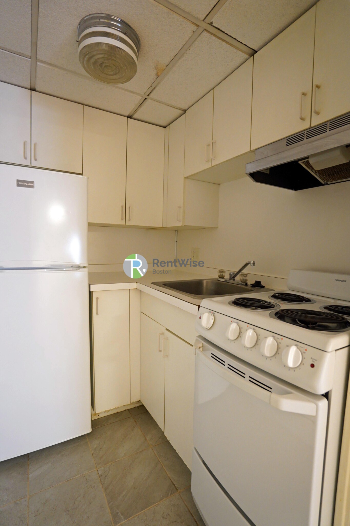 62 Boylston St, Downtown