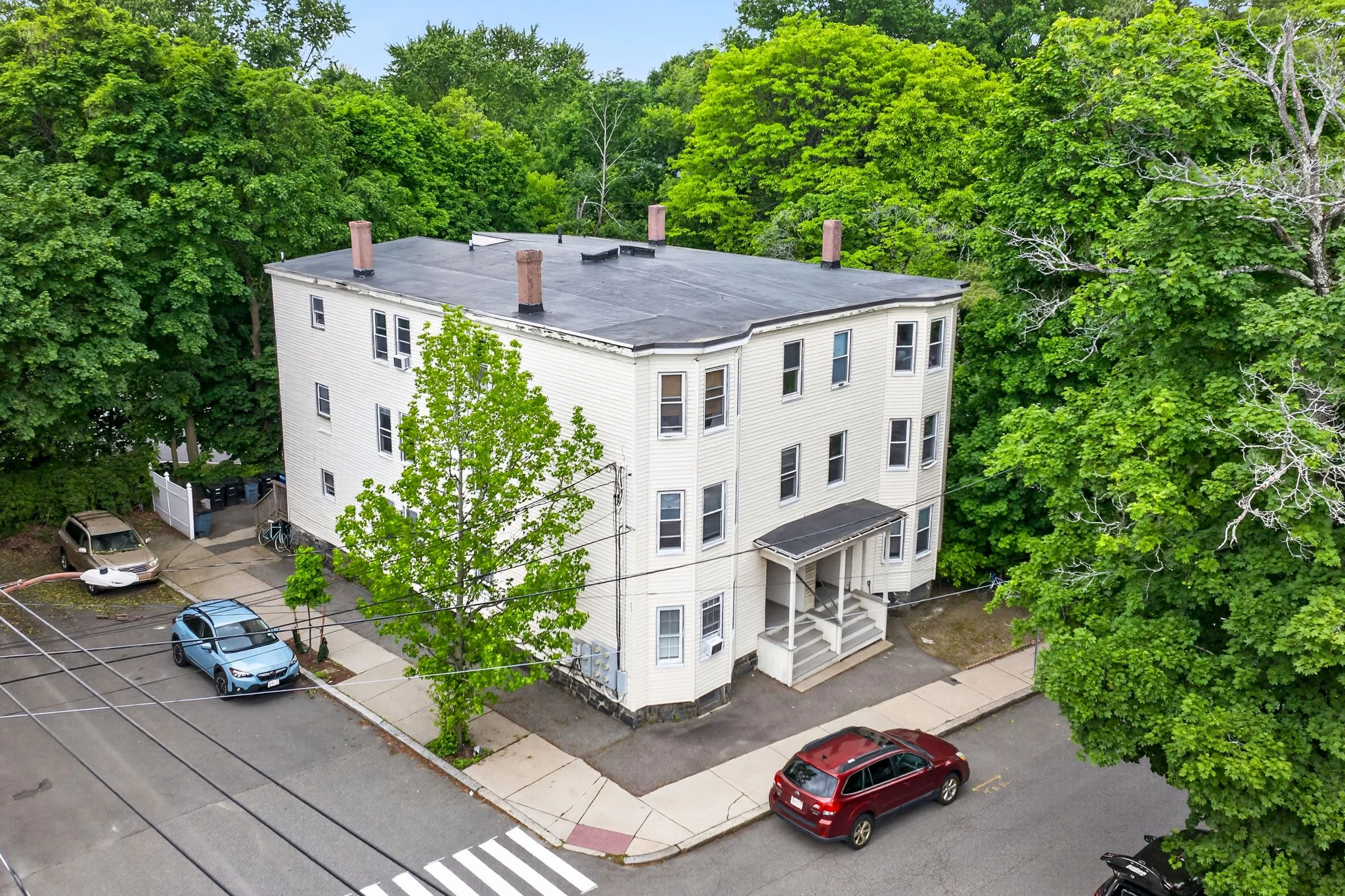 114 Woodstock St, West Somerville