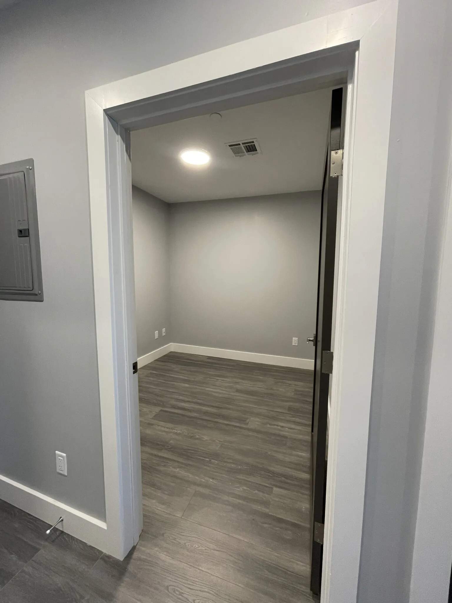 365 Western Ave, Brighton