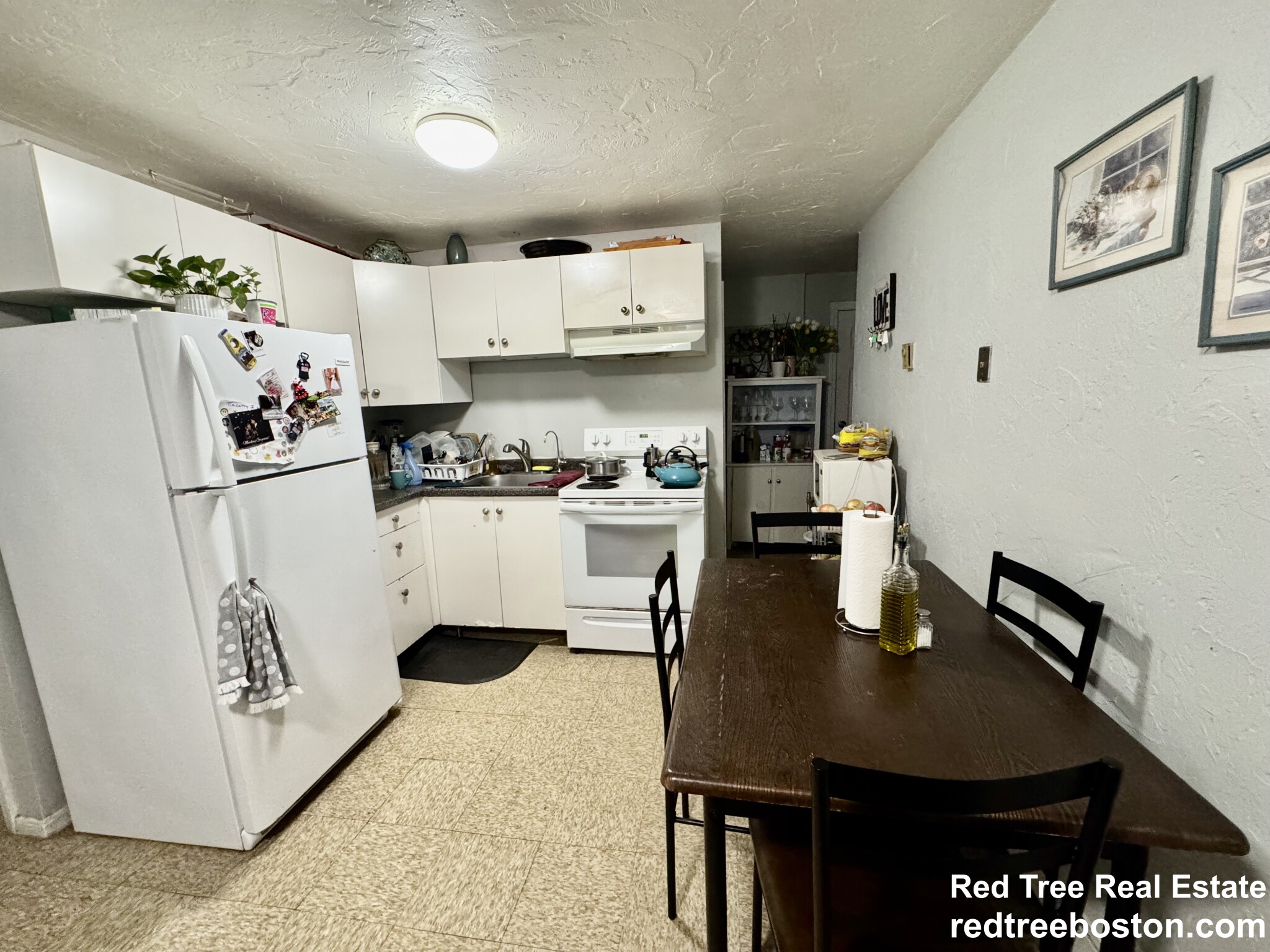 68 Readville, Hyde Park