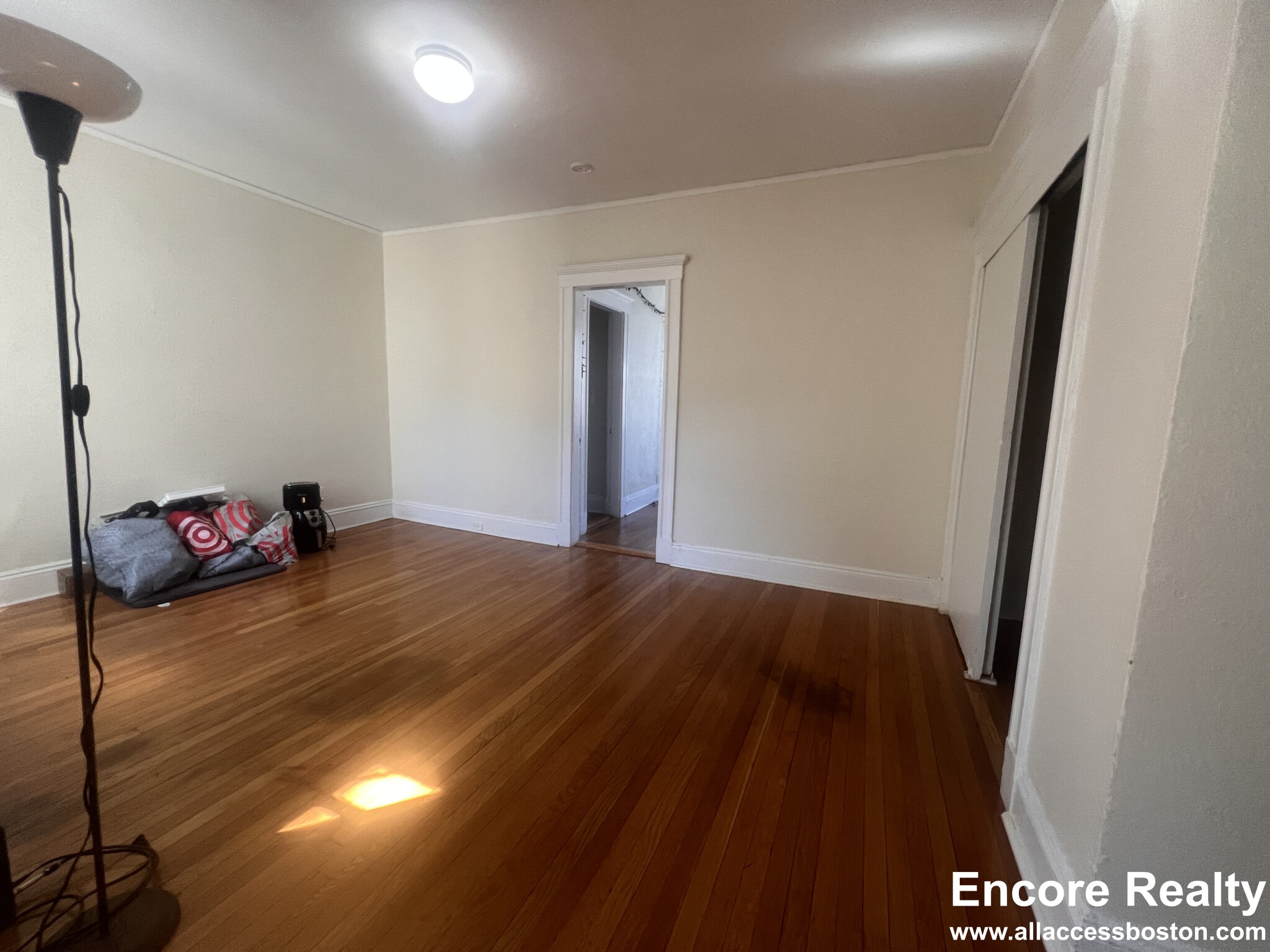 1171 Boylston St, Fenway