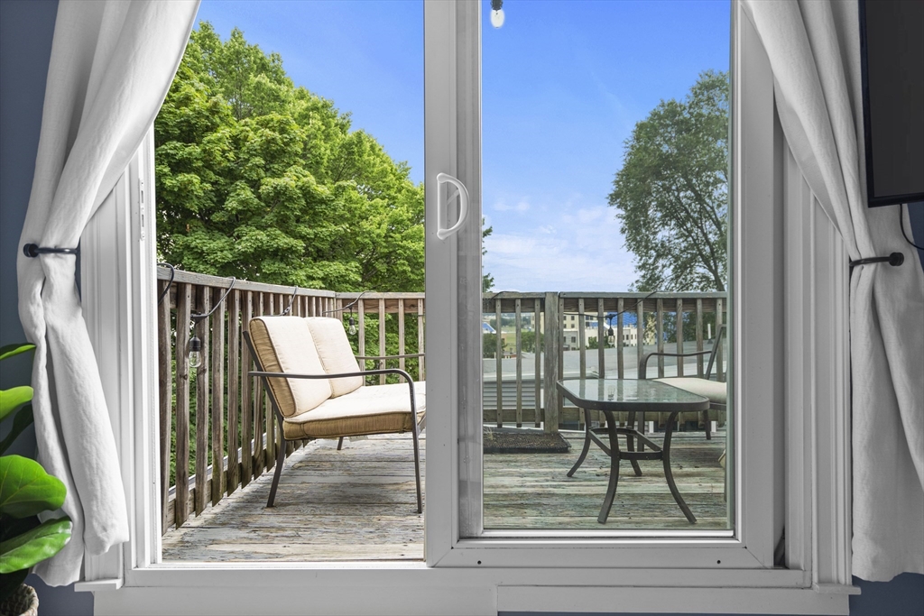 51 Telegraph St, South Boston