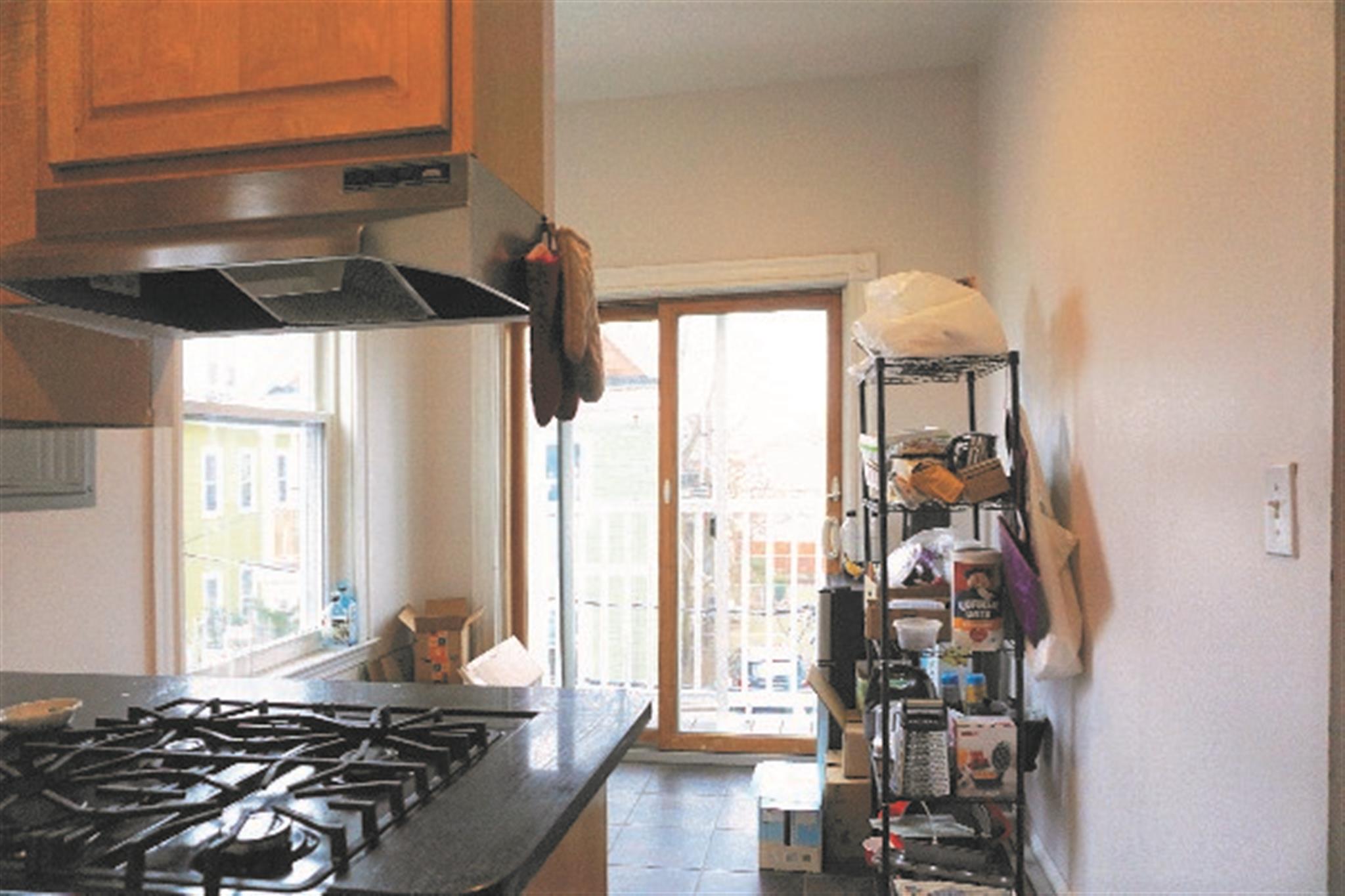 335 Beacon St, Ward Two