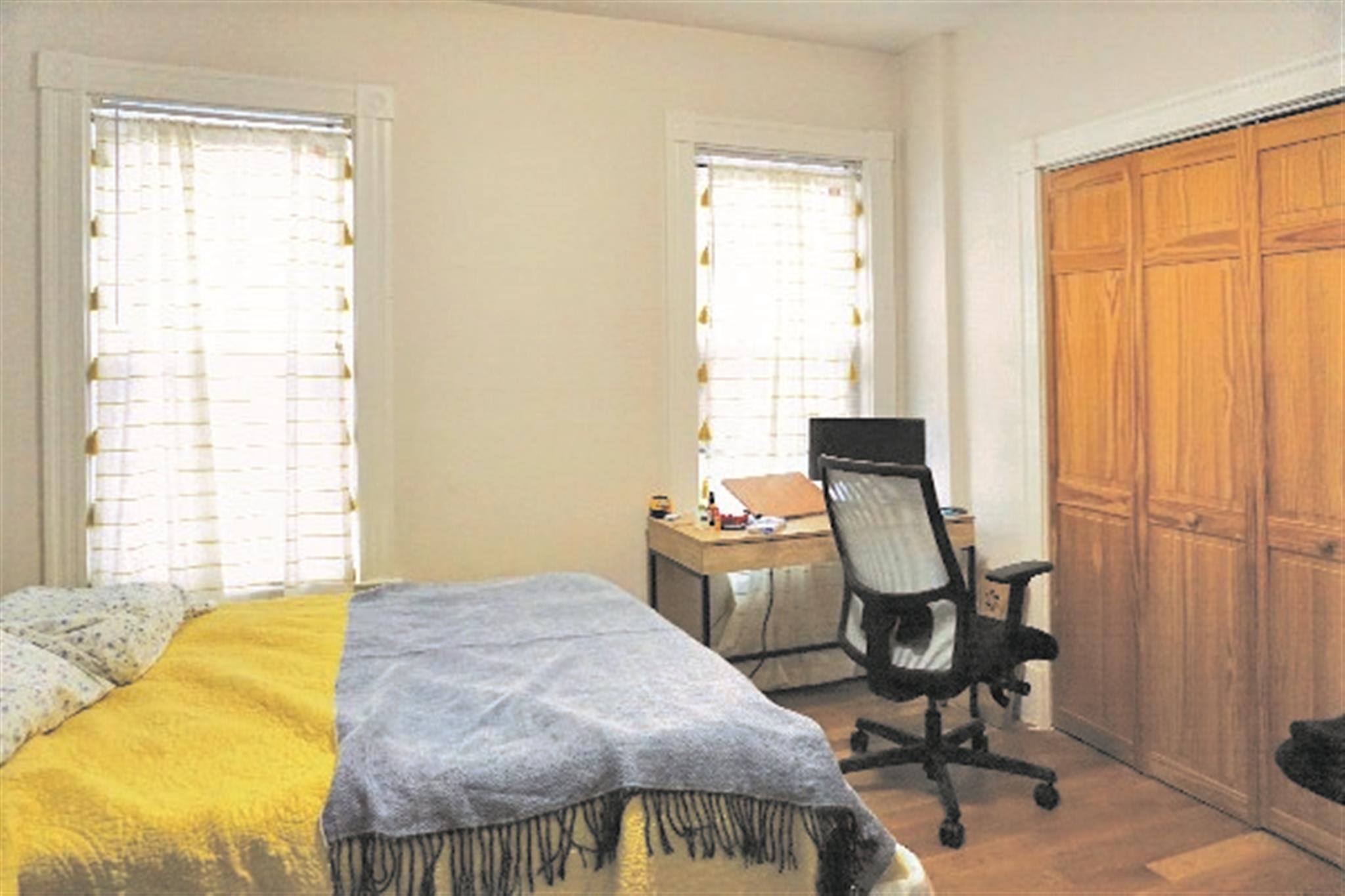 335 Beacon St, Ward Two