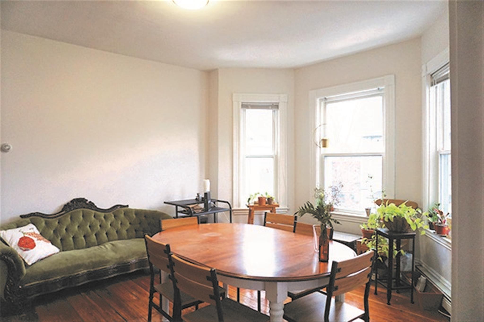 335 Beacon St, Ward Two