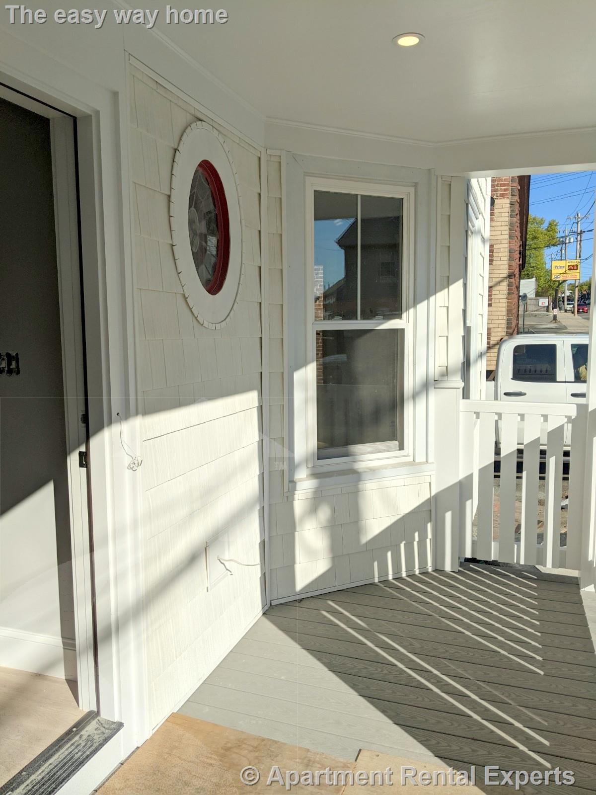 502 Main St, Magoun Square