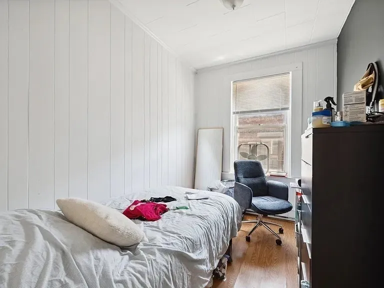 12 Foster St, North End