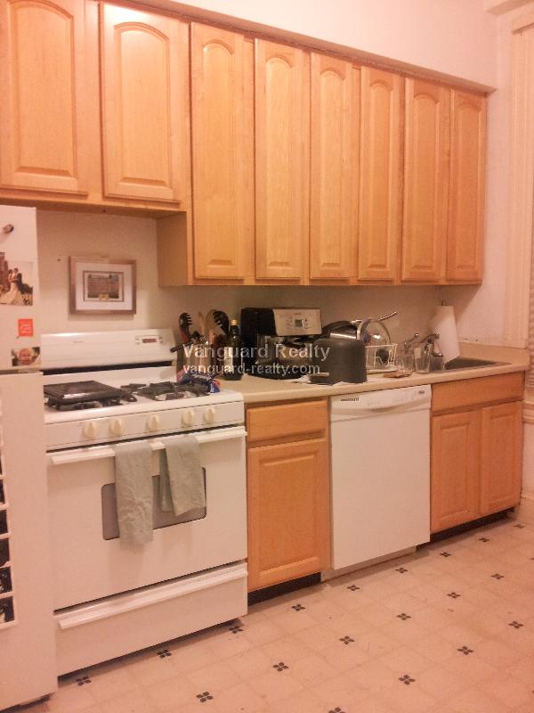 1060 Beacon St, Brookline