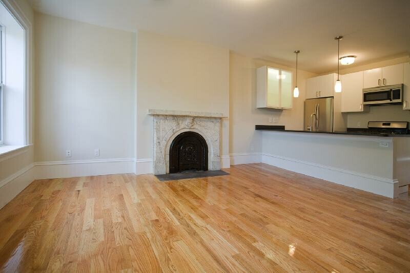 658 Massachusetts Ave, South End