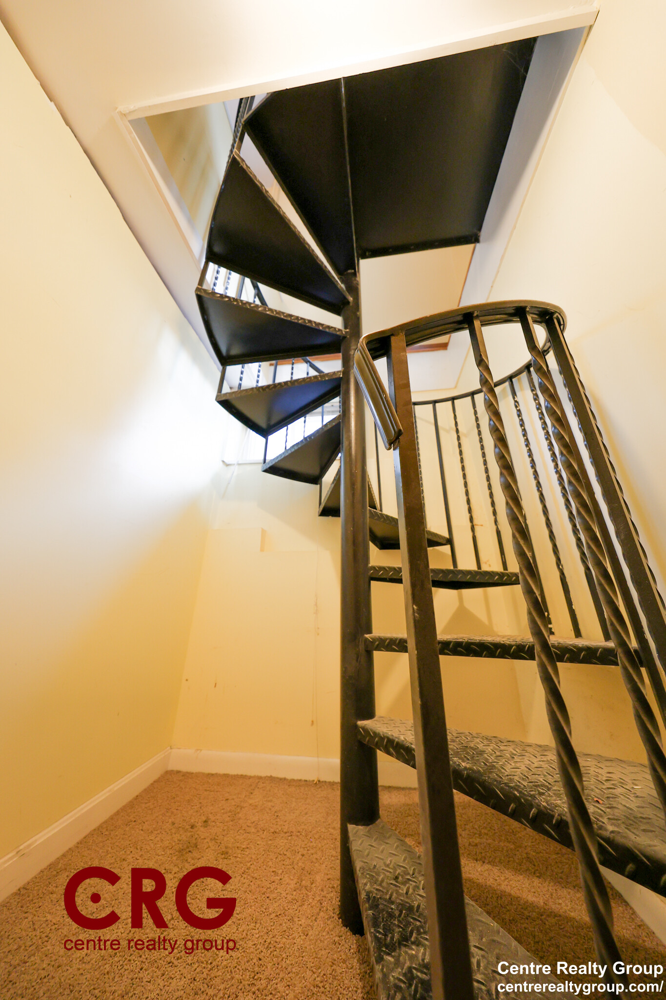 22 Grand View Ave, Prospect Hill