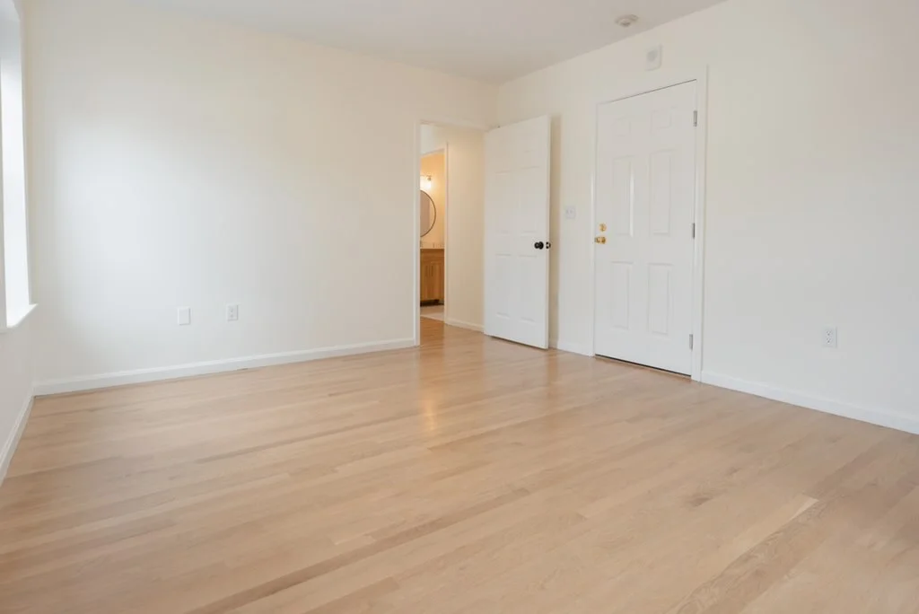 5 Davis Ave, Brookline Village