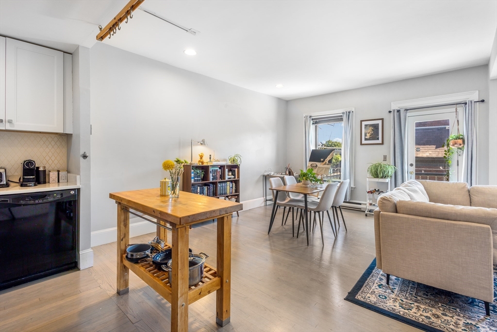 762 Tremont St, South End