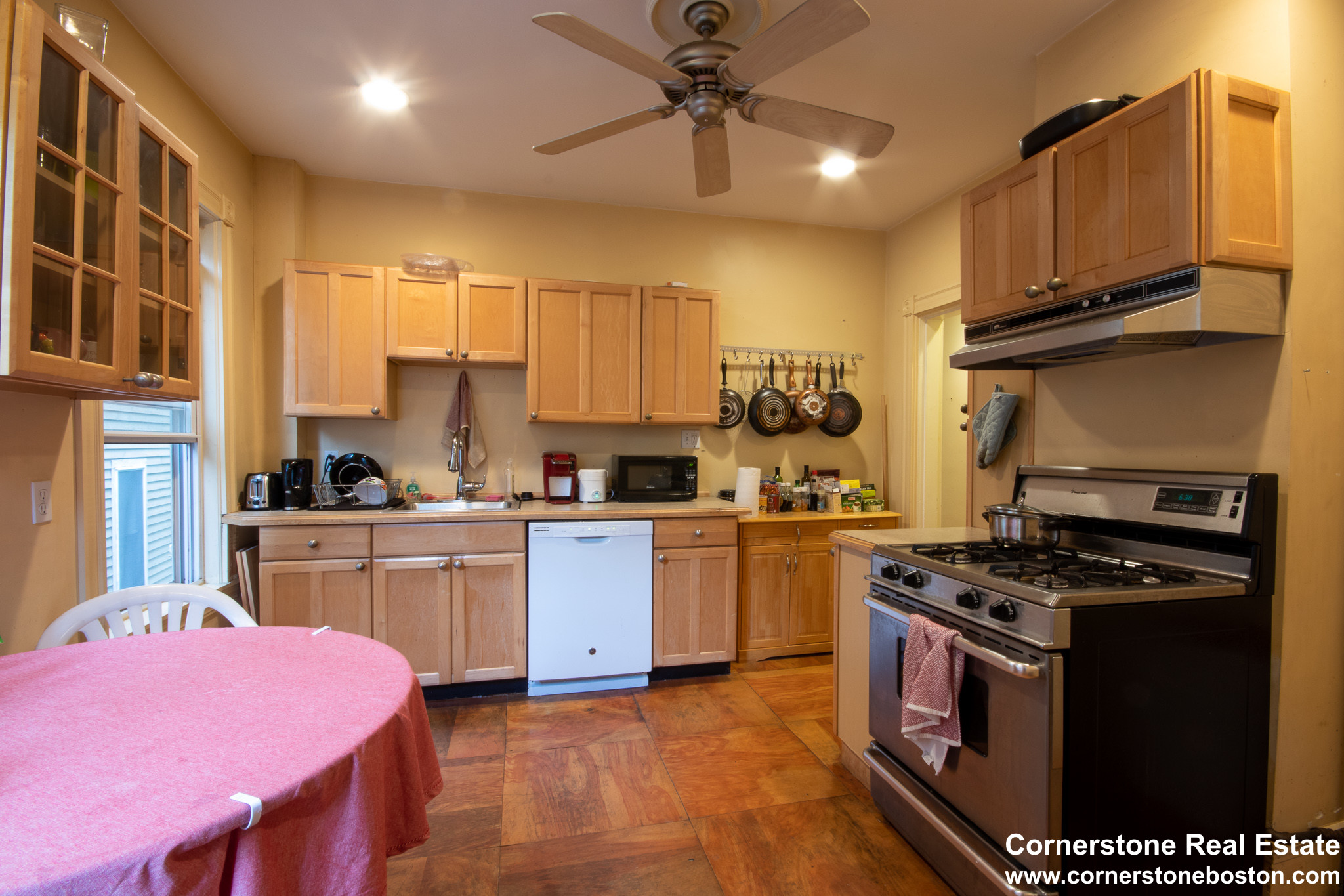 142 Calumet St, Mission Hill