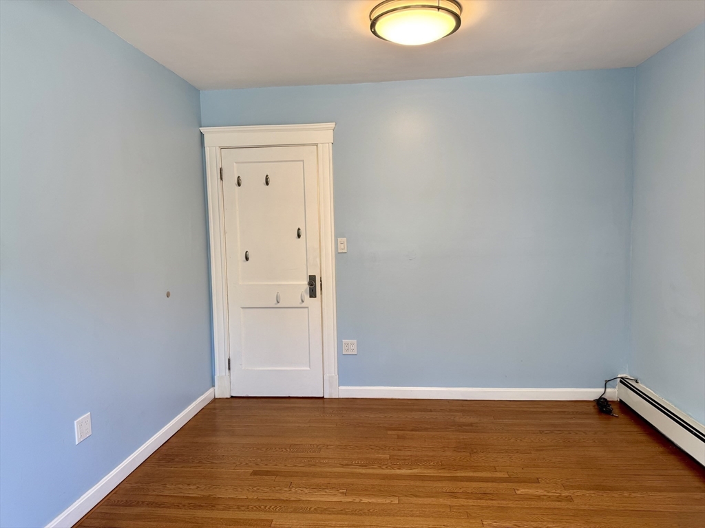 238 Washington, Winchester